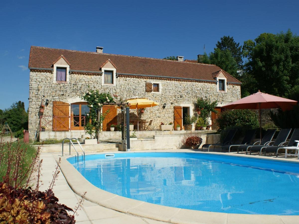 Charming Holiday Home With Pool Lavercantière 外观 照片
