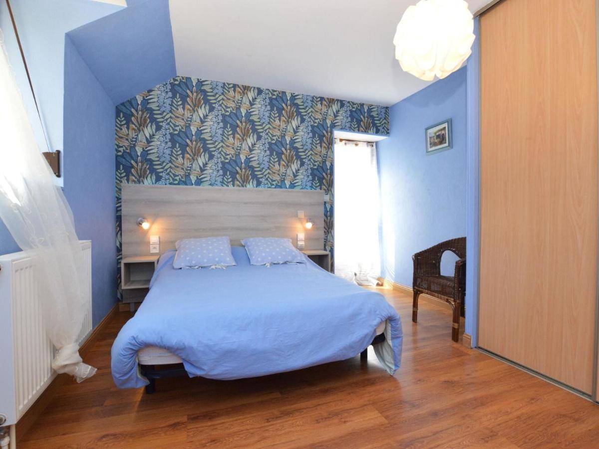 Charming Holiday Home With Pool Lavercantière 外观 照片
